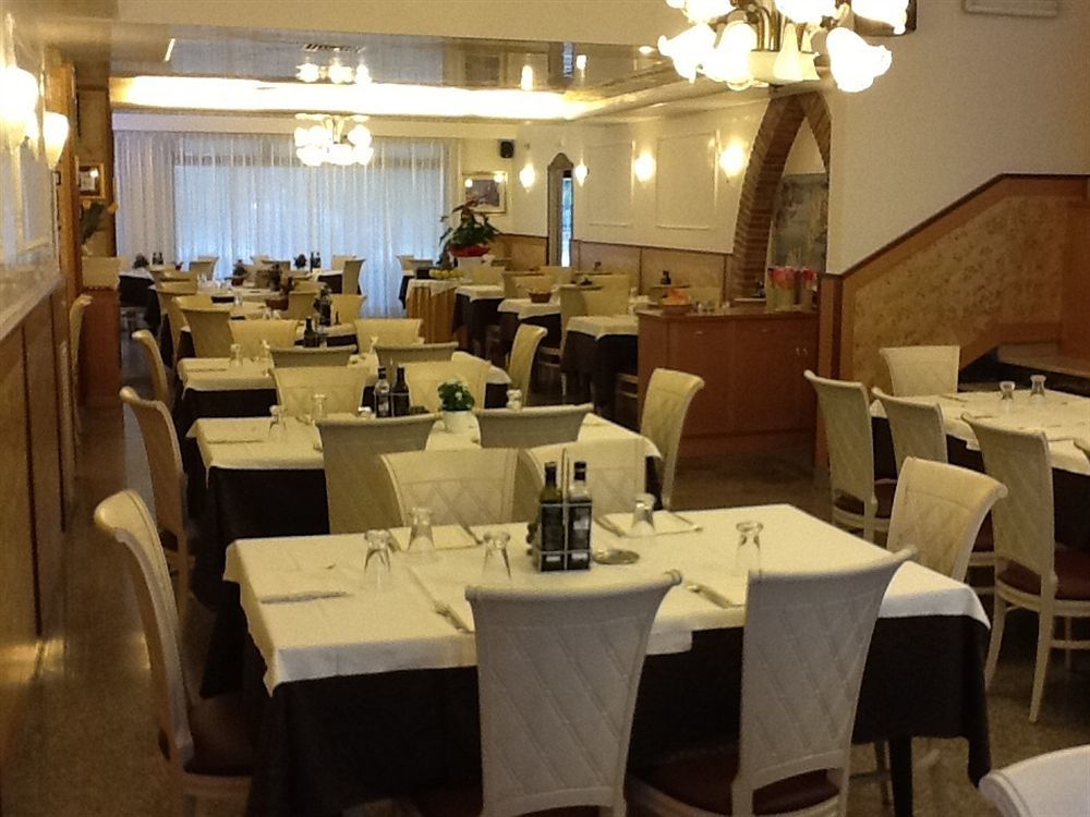 Hotel Belfiore Salzano Dış mekan fotoğraf